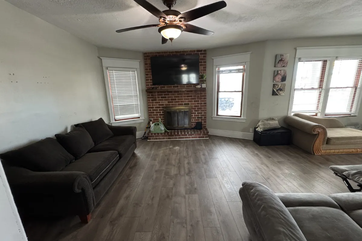 Después de limpieza - Sala de estar fresca